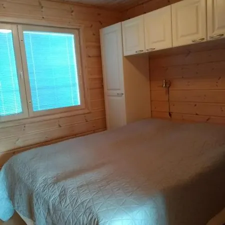 Yllas-ropo Apartment